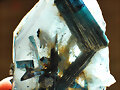 TURMALINA AZUL (INDIGOLITA)