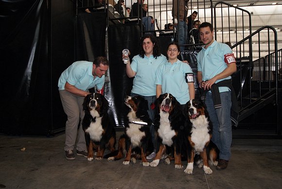 SEGUNDO MEJOR GRUPO DE CRIA VIGO 2010.