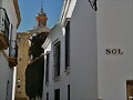 una torre escondida de la calle de sol