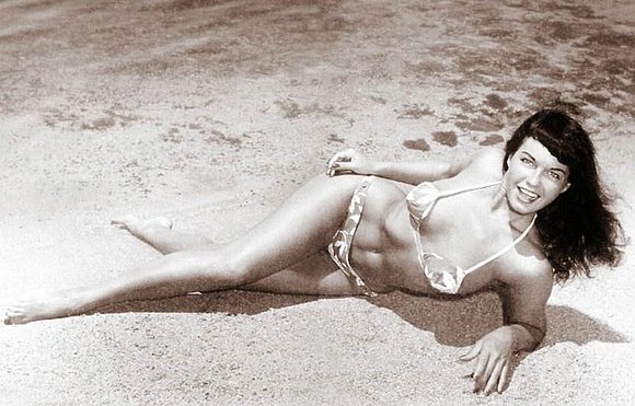 BETTIE  PAGE. ETERNA BELLEZA