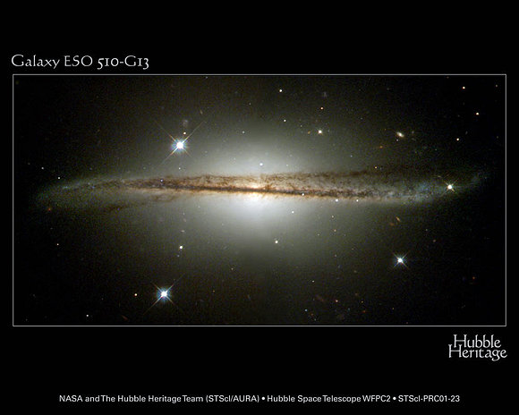 el universo según el  Hubble ....