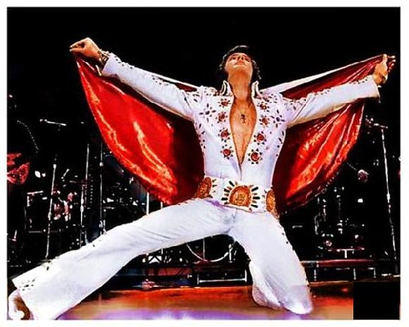 E. PRESLEY EL REY DEL ROCK.