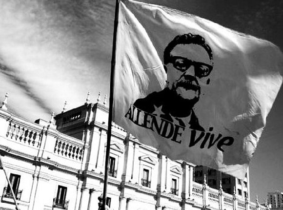 en memoria del sr pdte Salvador Allende