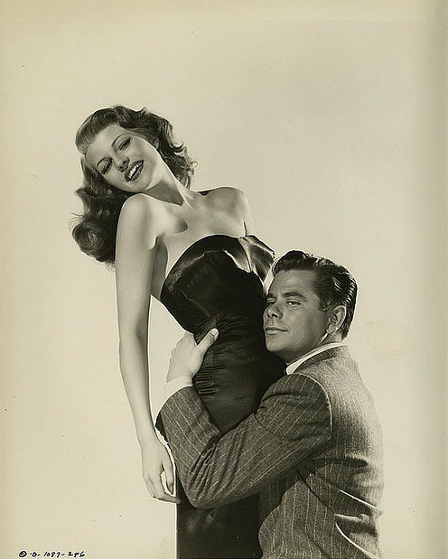 Hayworth y Ford