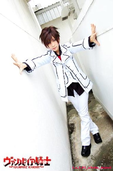 SENRI SHIKI*VAMPIRE KNIGHT