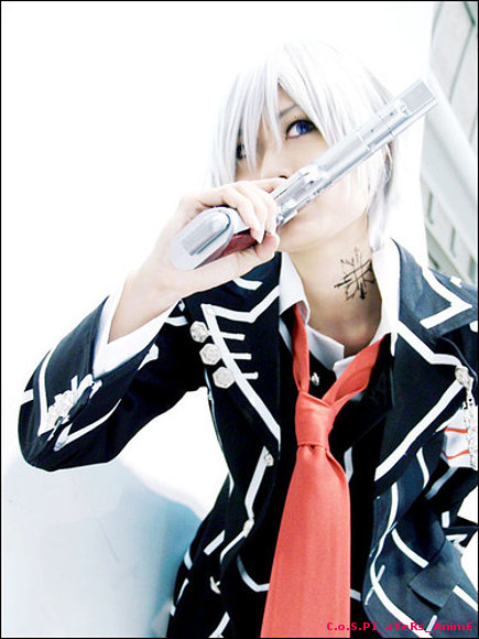 Zero Kiriyū 錐生零,