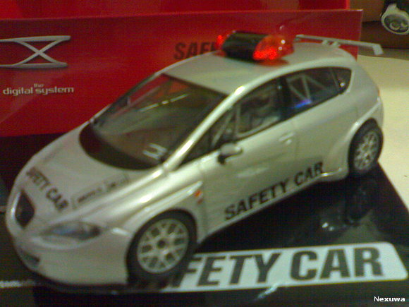 Seat Leon (Safety Card)