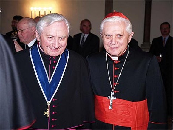 El hermano del Papa