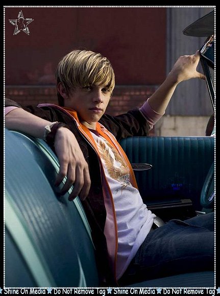 Me encantaría ir en ese coche con Jesse ..jeje