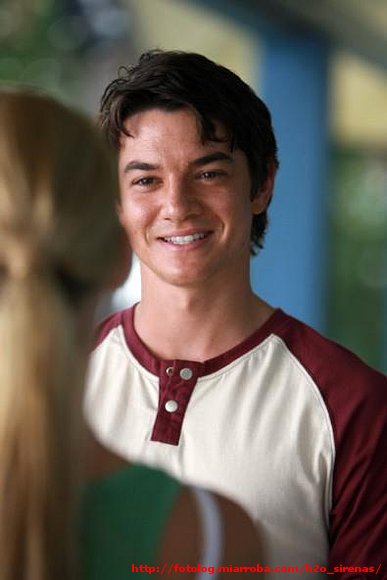 aSH SoNRiieNDo