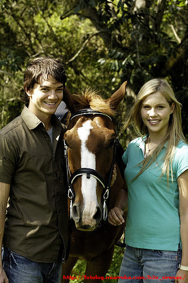 aSH & SuS 2 GRaNDeS aMoReS ^^