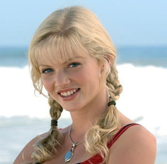 Cariba Heine