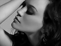 MUJER