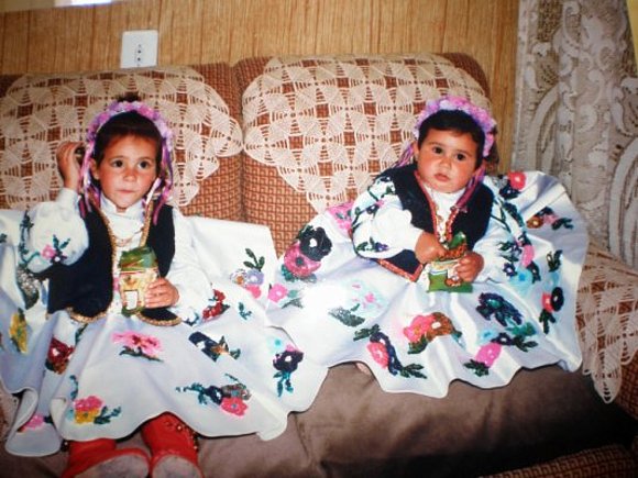 Mi prima y mi hermana
