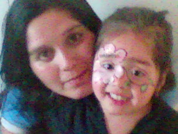 yop con mi hijita linda