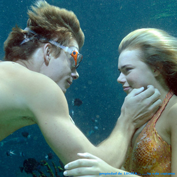Will y Bella en el agua