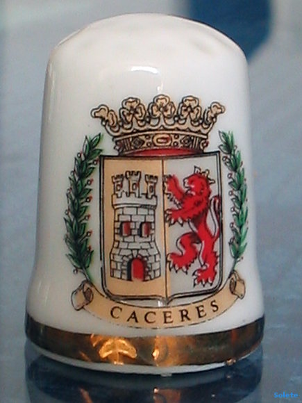Escudo Cáceres