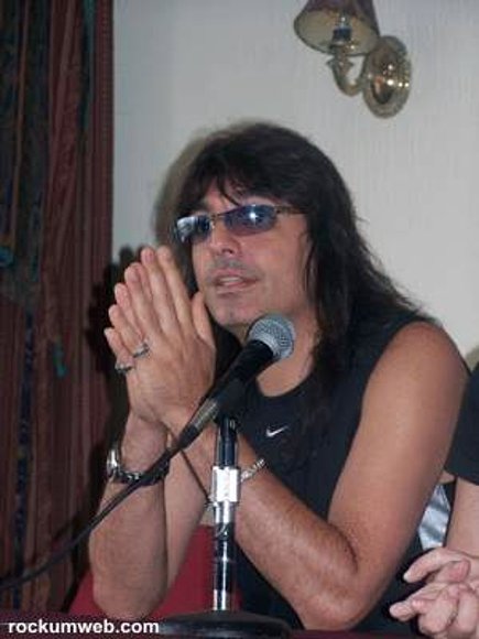 --Walter Giardino--