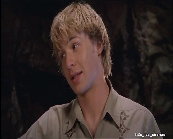 Lewis en "Control"