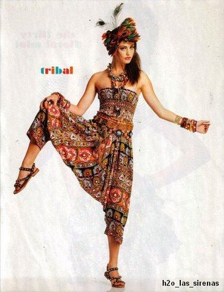 Semana de Phoebe modelando