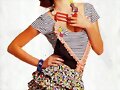Semana de Phoebe modelando
