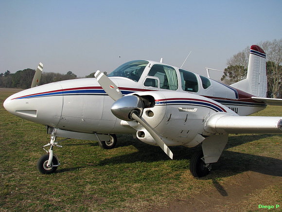 Avion del Aero Club 9 de Julio Prov. Buenos Aires