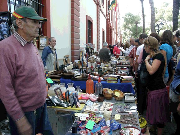 Rastrillo en Cádiz