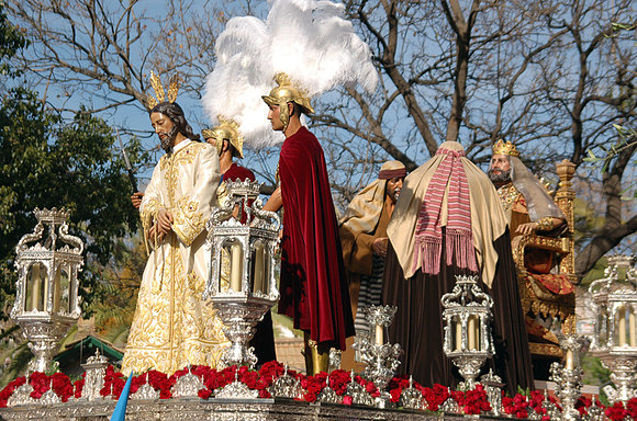 PASO DEL CRISTO DE LA HDAD. DE LA VICTORIA