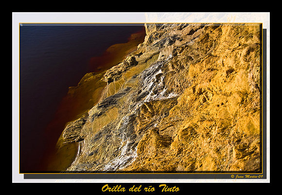 ORILLA DEL RIO TINTO