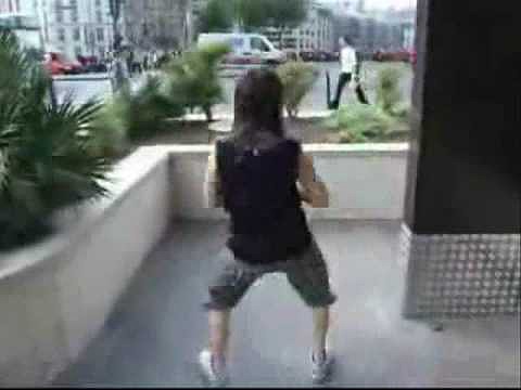 bailando techtonick :D