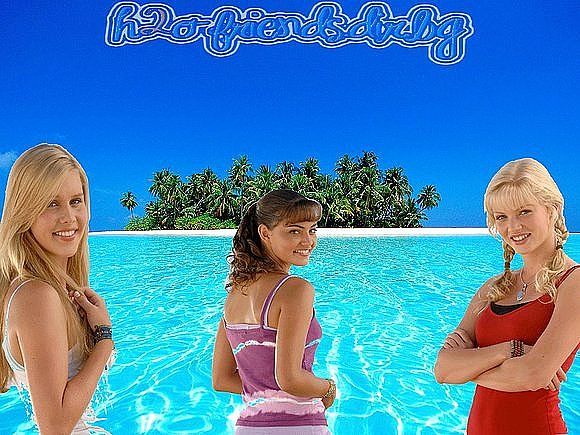 las tres con un fondo de pantalla una isla