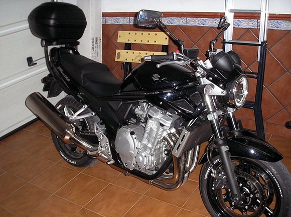 Mi nueva y flamante SUZUKI BANDIT 650 k7