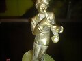 artesania en bronce, con base de marmol
