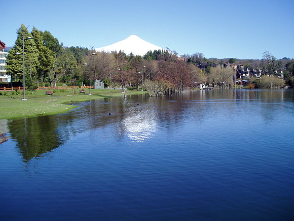Volcán y lago Villarrica, Pucón, Chile