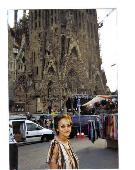 LINDA MINCHONI