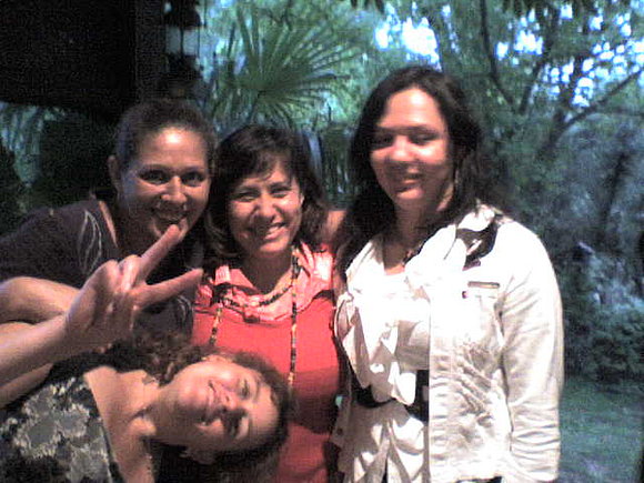 maria cubana, mara y fernanada de brasil y luz (yo