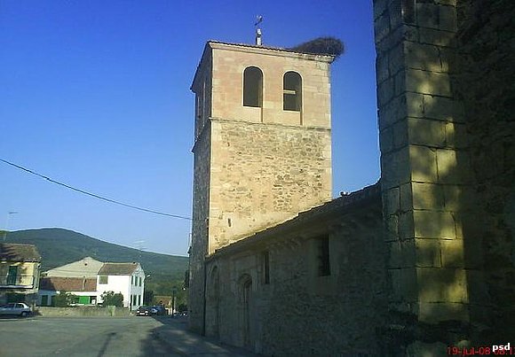Fachada  principal de la Iglesia Parroquial
