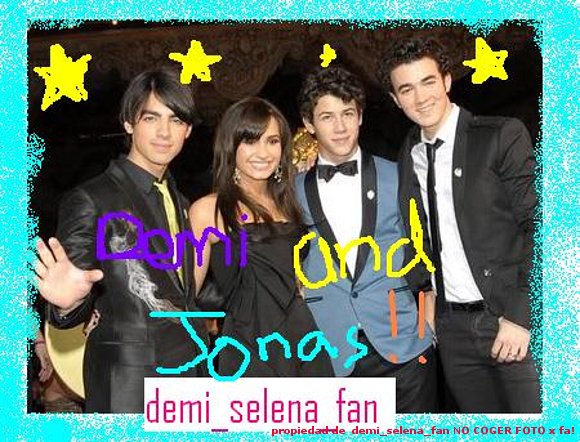 CoLLaGe de DeMiIi aNd JoNaS!!