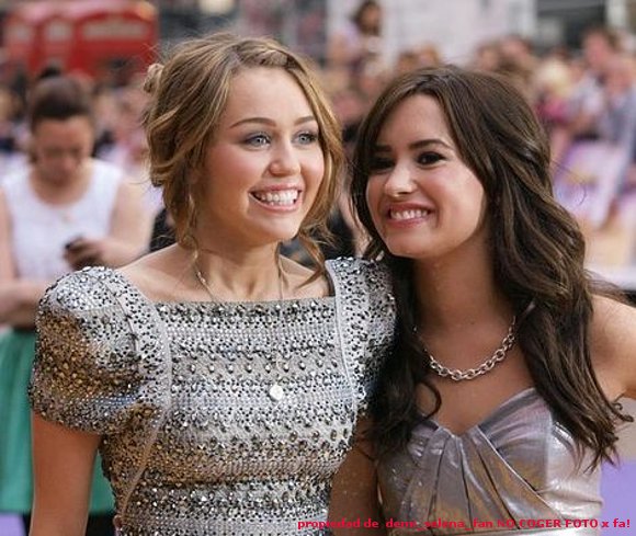 demii y miley!!!!!!!!!!!