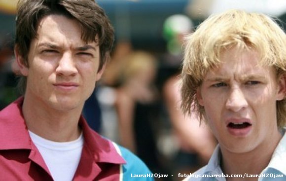 Ash y Lewis