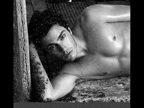 Ese Moreno         la grego