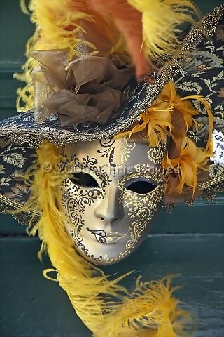 DIBUJANDO EL CARNAVAL.