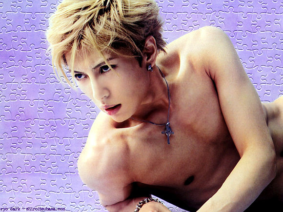 lindo gackt!!!!! =DDDDDDDD