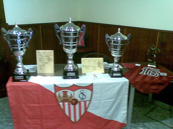 TROFEOS I TORNEO DE FUTBOL SALA