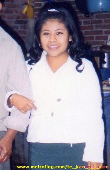 Dafne ****  :*)