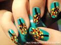 VINTAGE NAILS