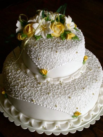 BUEN  "PASTEL"  PAR ALOS NOVIOS