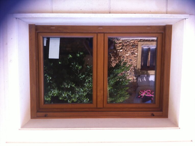 Ventanas pvc color embreo
