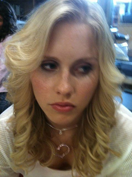 Claire.. sale rara.. =S