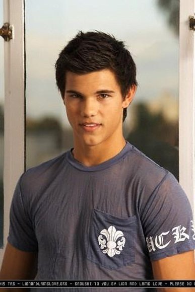 Taylor..(L)